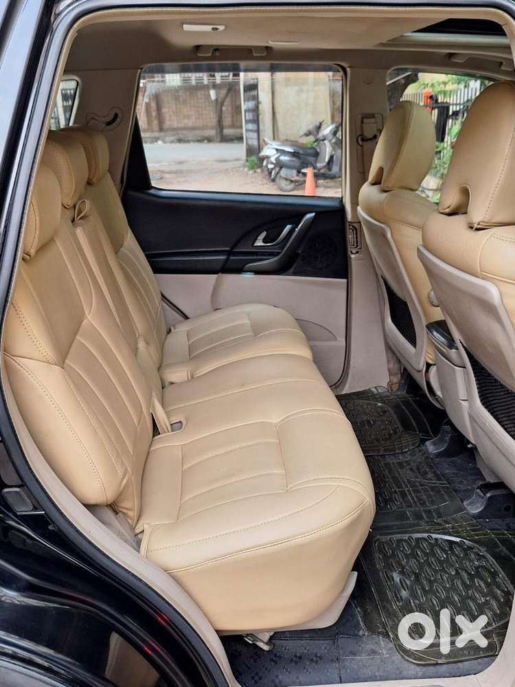 Mahindra Xuv500 2.2 W10, 2015, Diesel