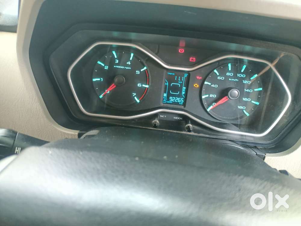 Mahindra Scorpio S10, 2016, Diesel