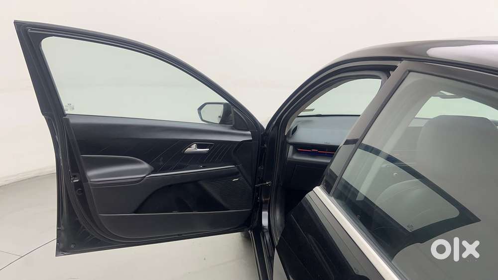 Hyundai Verna 1.5 Sx (o) Turbo Petrol Dct, 2023, Petrol