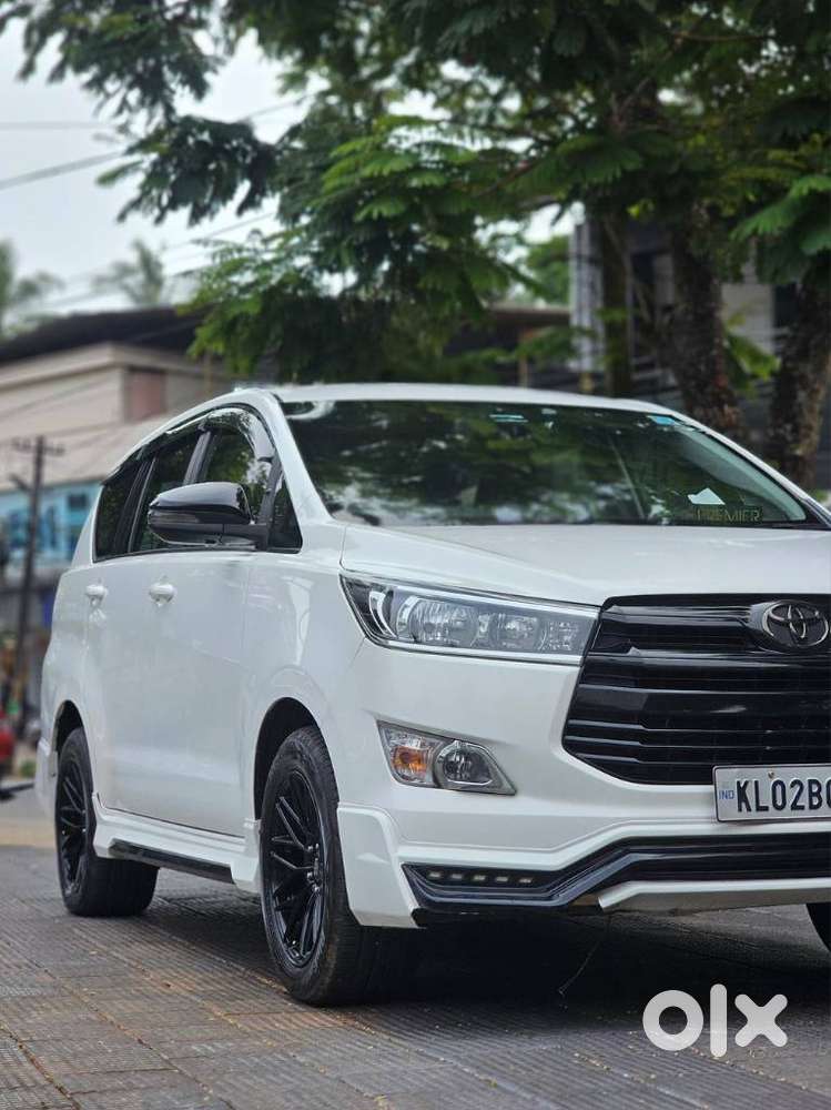 Toyota Innova Crysta 2.8 Gx At, 2018, Diesel