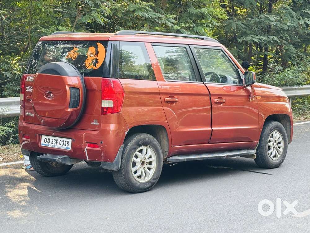 Mahindra Tuv 300 T8, 2015, Diesel