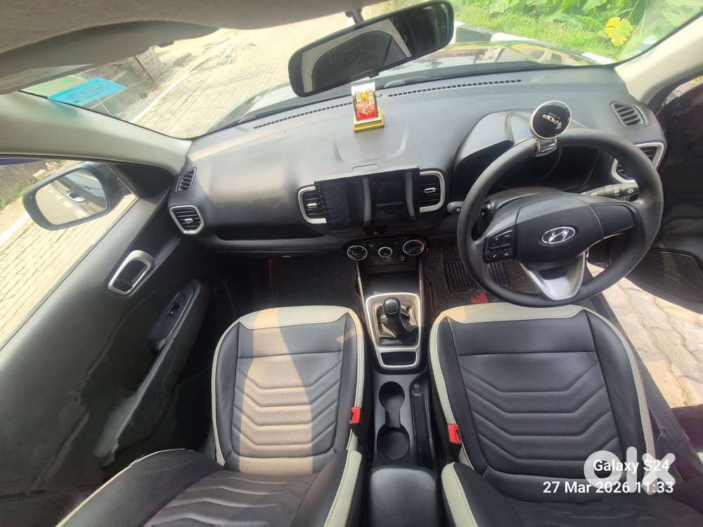 Hyundai Venue S 1.2 Petrol, 2021, Petrol