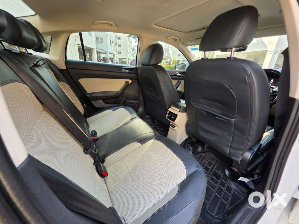 Skoda Slavia 1.0 Tsi Style At, 2022, Petrol