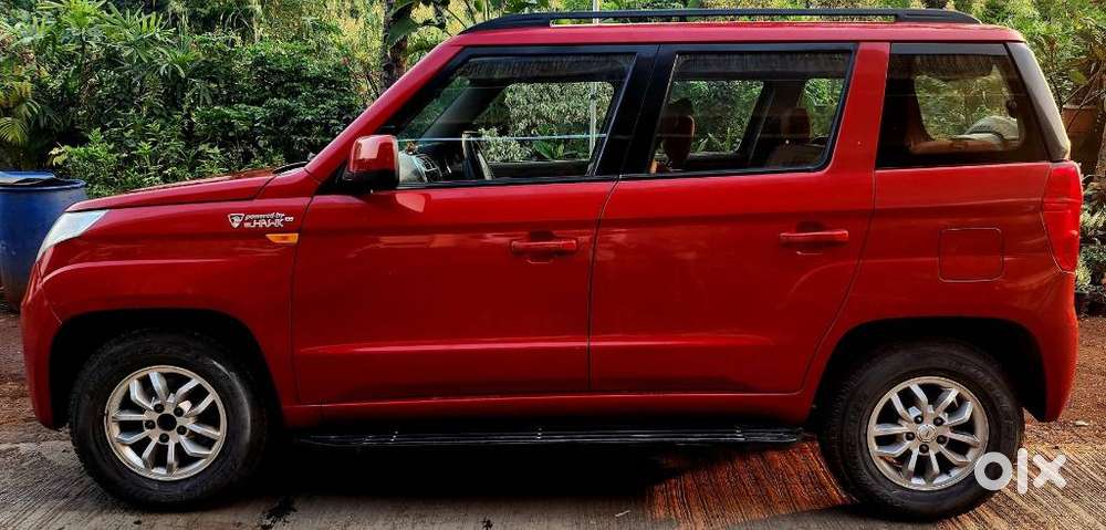 Mahindra Tuv 300 T8 Amt (automatic), 2016, Diesel