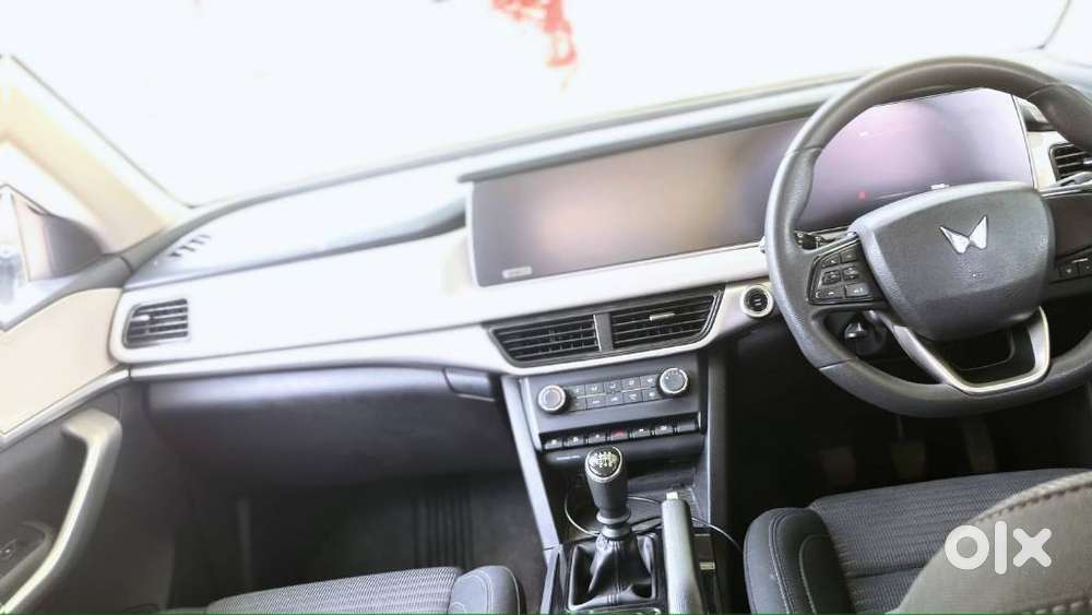 Mahindra Xuv700 2.2 Ax 5 Diesel Mt 7 Str, 2024, Diesel