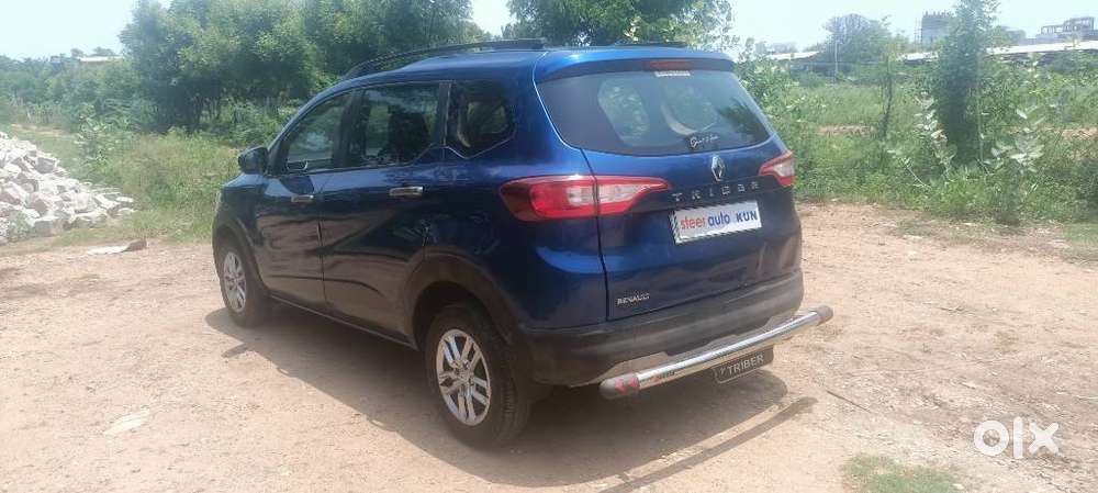 Renault Triber Rxt, 2022, Petrol