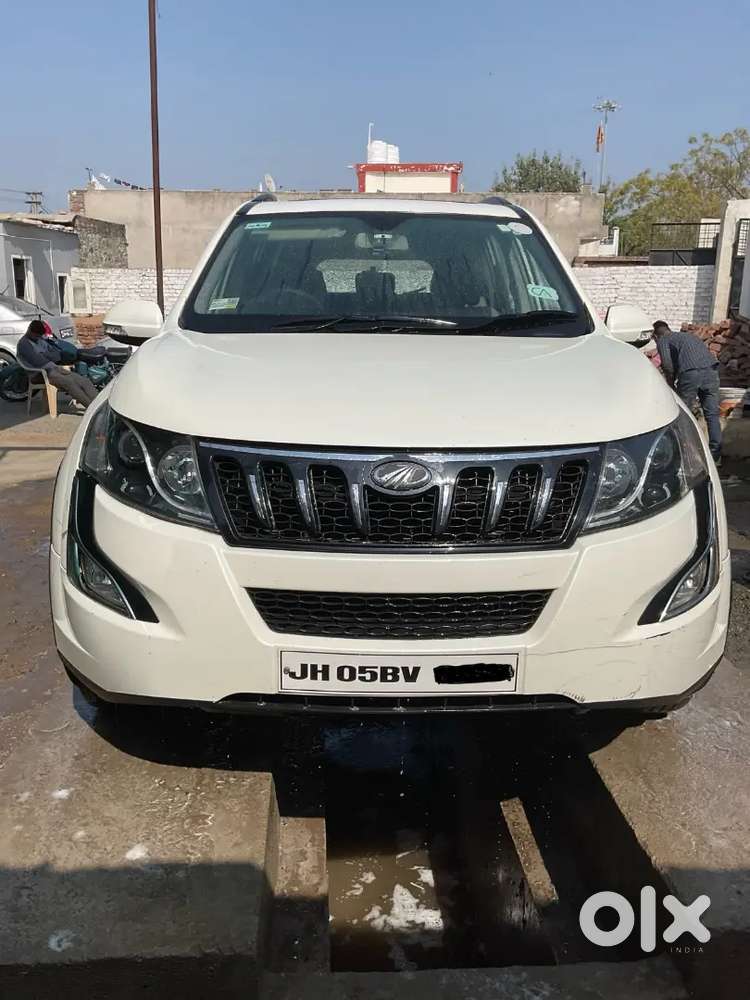 Mahindra Xuv500 2017 Diesel 158000 Km Driven