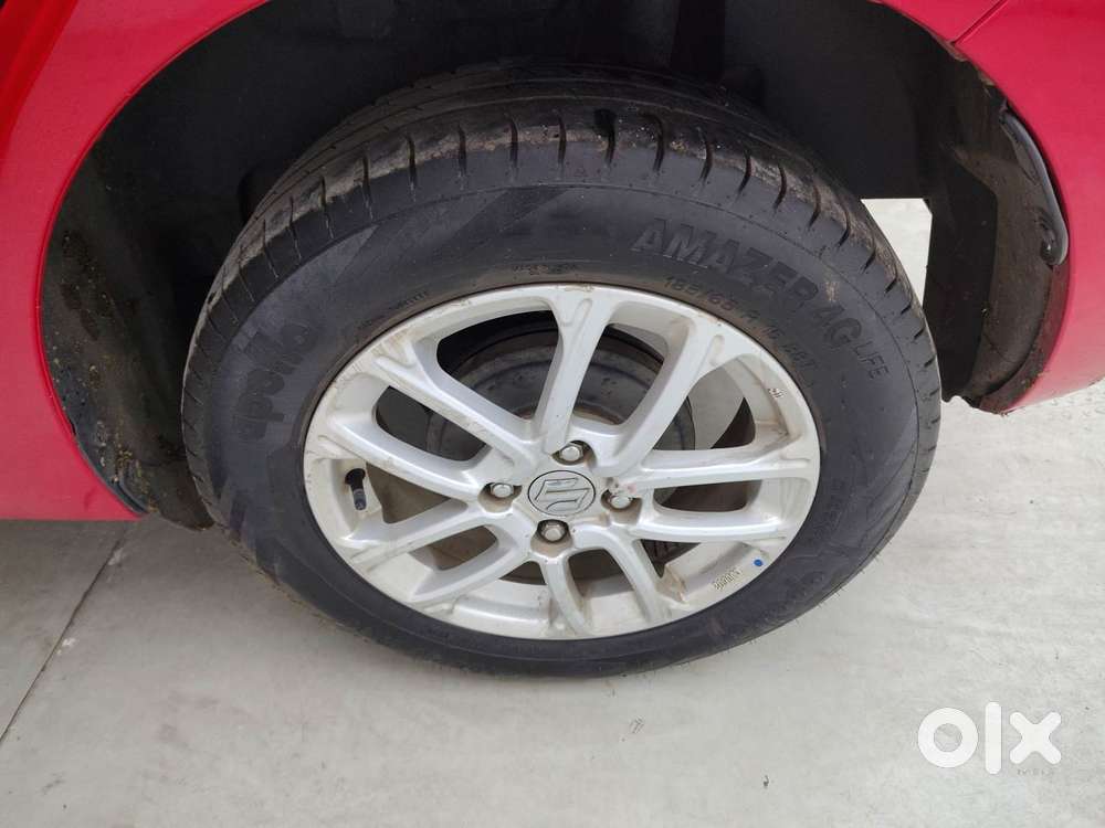 Maruti Suzuki Swift 1.3 Zxi, 2023, Petrol
