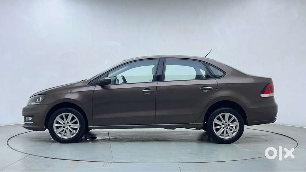 Volkswagen Vento Petrol Highline, 2016, Petrol