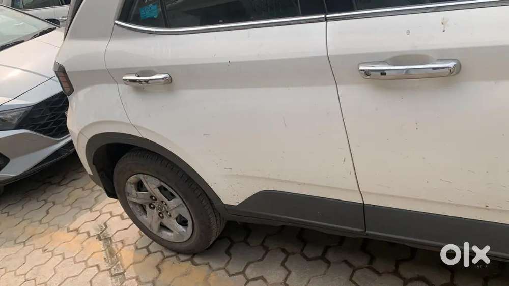 Hyundai Venue Petrol 2022
