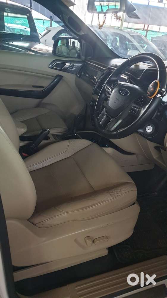 Ford Endeavour 3.2 Titanium At 4x4, 2017, Diesel