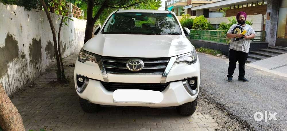 Toyota Fortuner 4x2 Mt 2.8 Diesel, 2020, Diesel