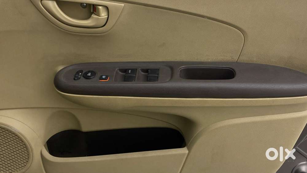 Honda Brio S Mt, 2013, Petrol