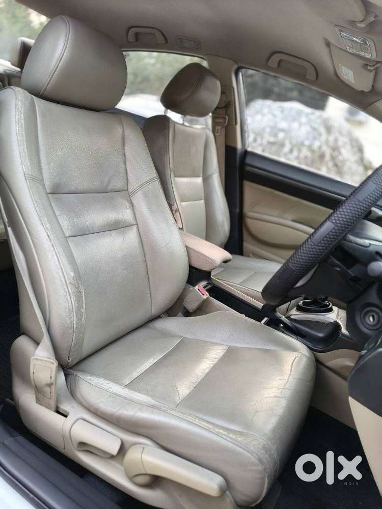 Honda Civic 1.8 V Mt, 2011, Petrol