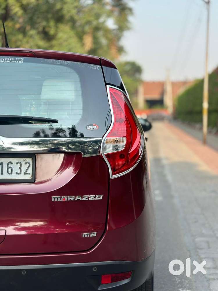 Mahindra Marazzo M8, 2018, Diesel