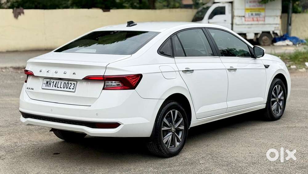 Skoda Slavia 1.0 Ambition Tsi, 2024, Petrol