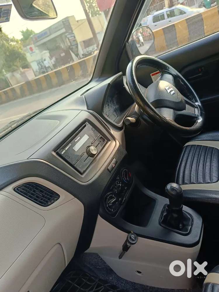 A Well Maintained Car With 2 Keys And Comfortable To Drive