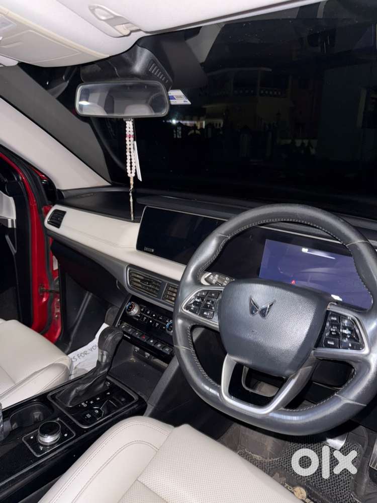 Mahindra Xuv700 Ax7l Diesel Automatic (2022)