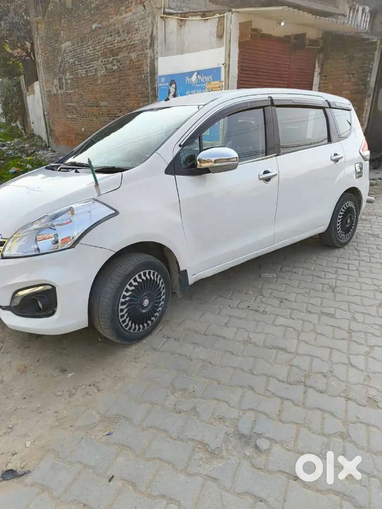 Maruti Suzuki Ertiga 2013 Diesel 160000 Km Driven
