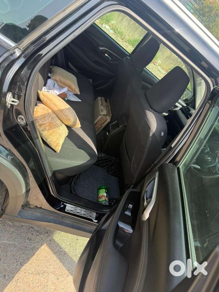 Toyota Urban Cruiser Hyryder 2025 Petrol 44000 Km Driven