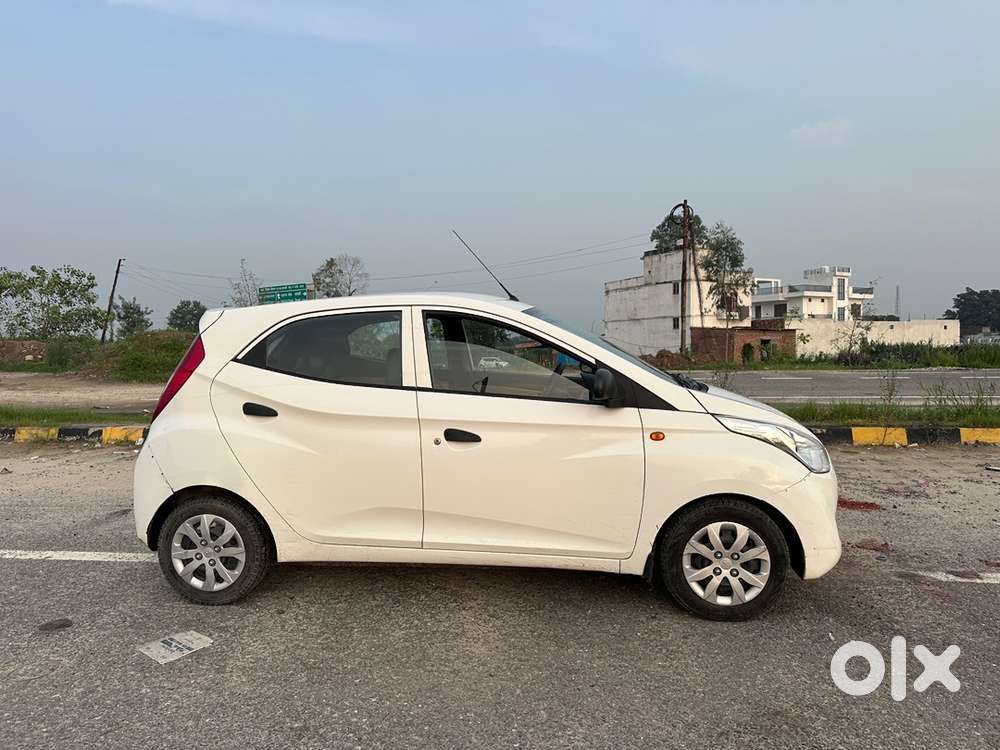 Hyundai Eon 2016 Petrol Well Maintained