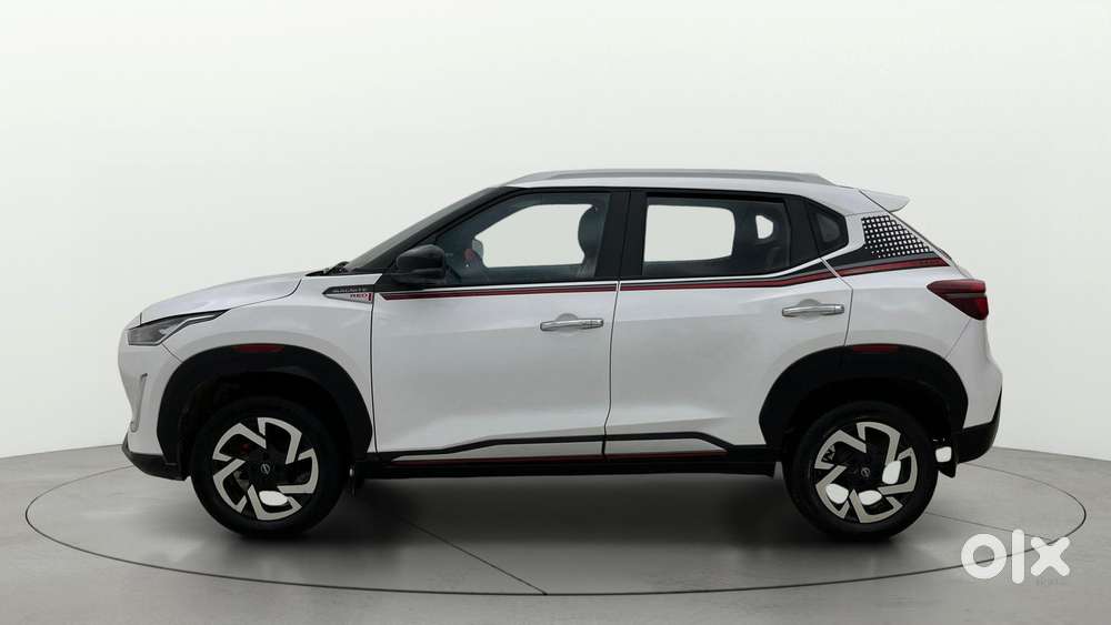 Nissan Magnite Xv Turbo Red Edition, 2022, Petrol