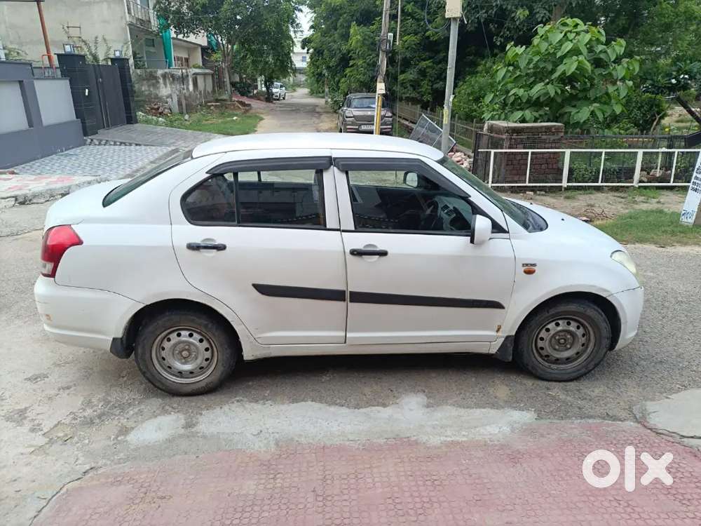 Maruti Suzuki Dzire Tour 2016