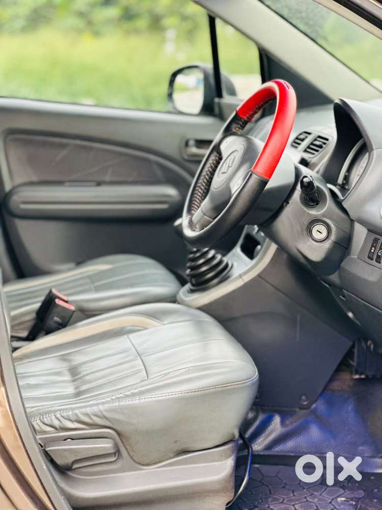 Maruti Suzuki Ritz Vxi, 2012, Petrol