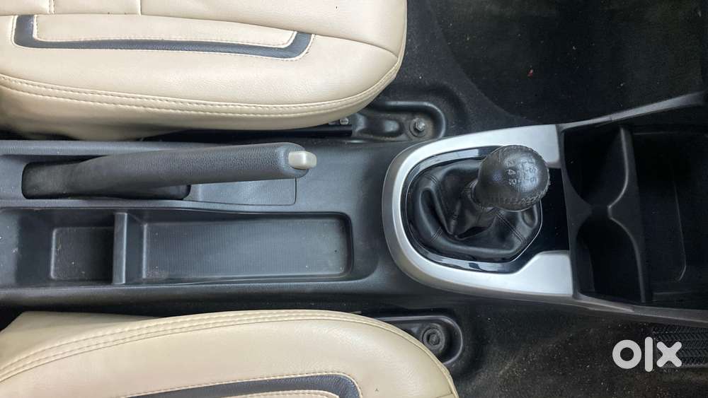 Honda Jazz 1.2 V I Vtec, 2017, Petrol