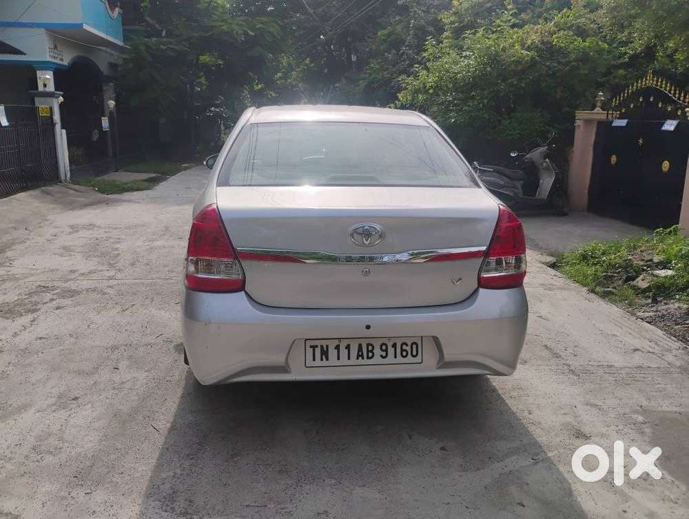Toyota Etios 1.5 V, 2017, Petrol