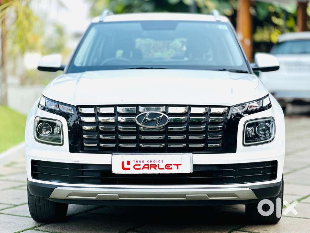 Hyundai Venue Sx (o) Mt 1.5 Diesel, 2022, Diesel