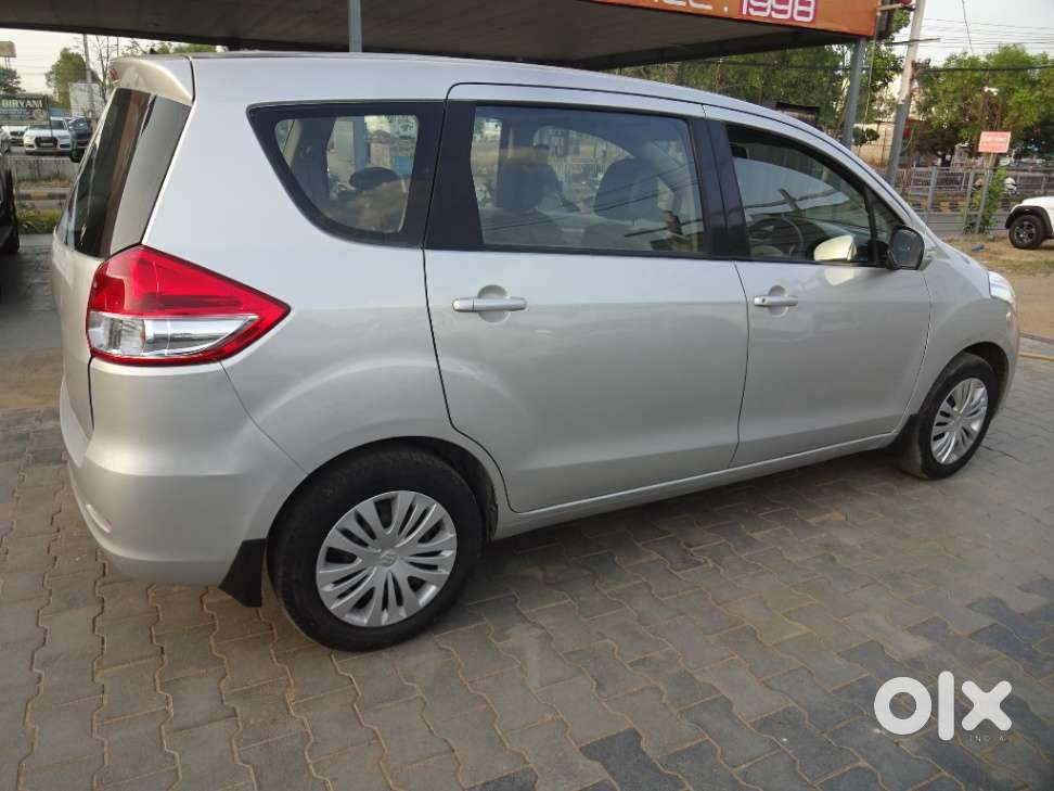 Maruti Suzuki Ertiga Vxi Abs Bs Iv, 2015, Petrol