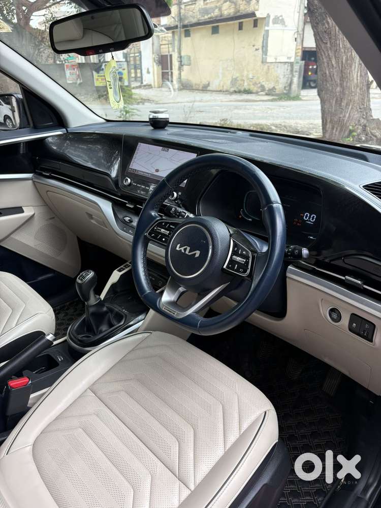Kia Carens 1.5 Luxury Plus Diesel 6 Str, 2022, Diesel