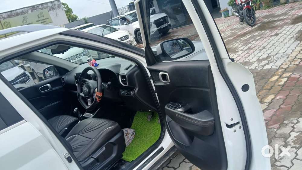 Hyundai Venue 1.0l Turbo Gdi Sx Mt, 2021, Petrol