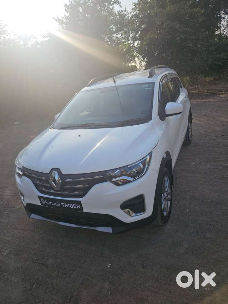 Renault Triber Rxz, 2020, Petrol