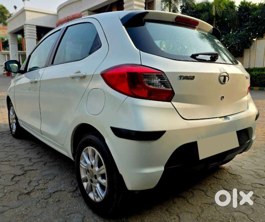 Tata Tiago 1.2 Revotron Xza, 2018, Petrol