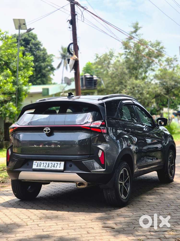 Tata Nexon, 2024, Petrol