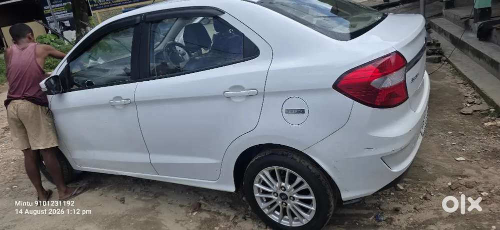 Ford Aspire Titanium Blu 2019