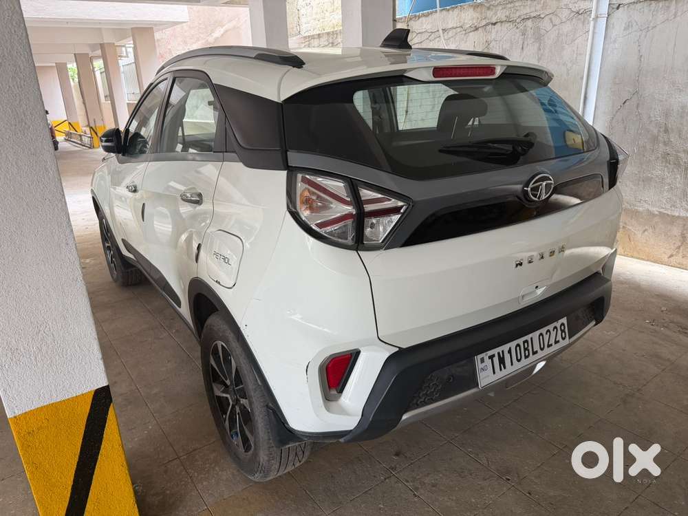 Tata Nexon 2020 Xz+ Petrol Manual  22500 Kms