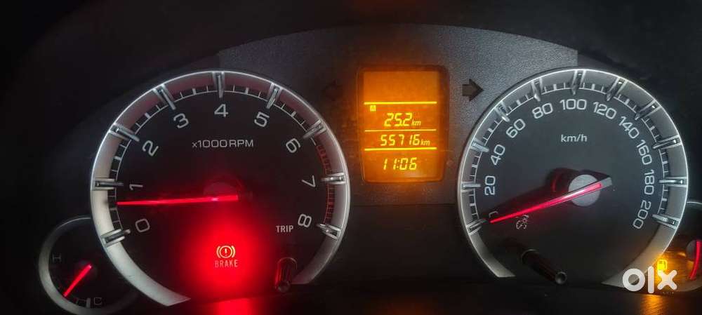 Maruti Suzuki Swift Vxi + Manual, 2013, Petrol