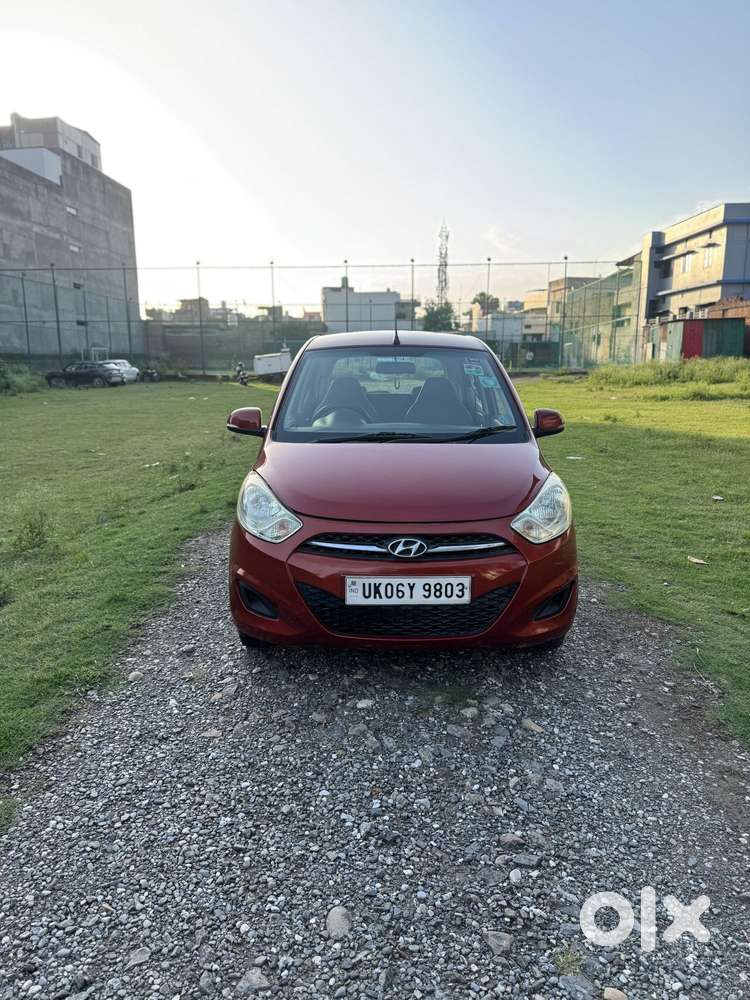 Hyundai I10 Sportz At, 2013, Petrol
