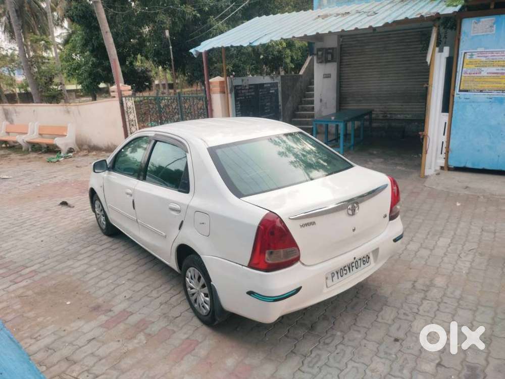 Toyota Etios, 2012, Petrol