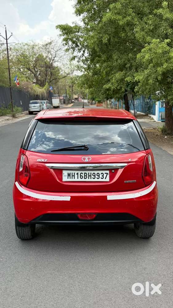 Tata Bolt Revotron Xt, 2017, Petrol