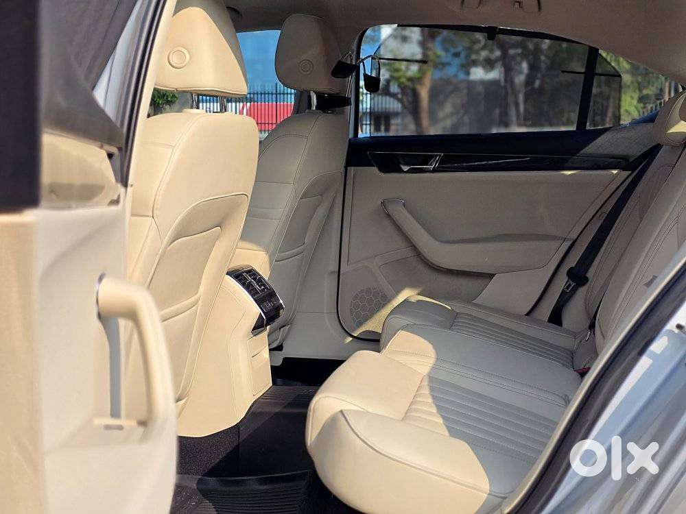 Skoda Superb 2.0 L&k Tsi At, 2021, Petrol