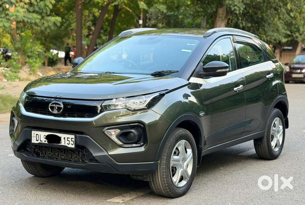 Tata Nexon 1.2 Revotron Xma Amt (s), 2020, Petrol