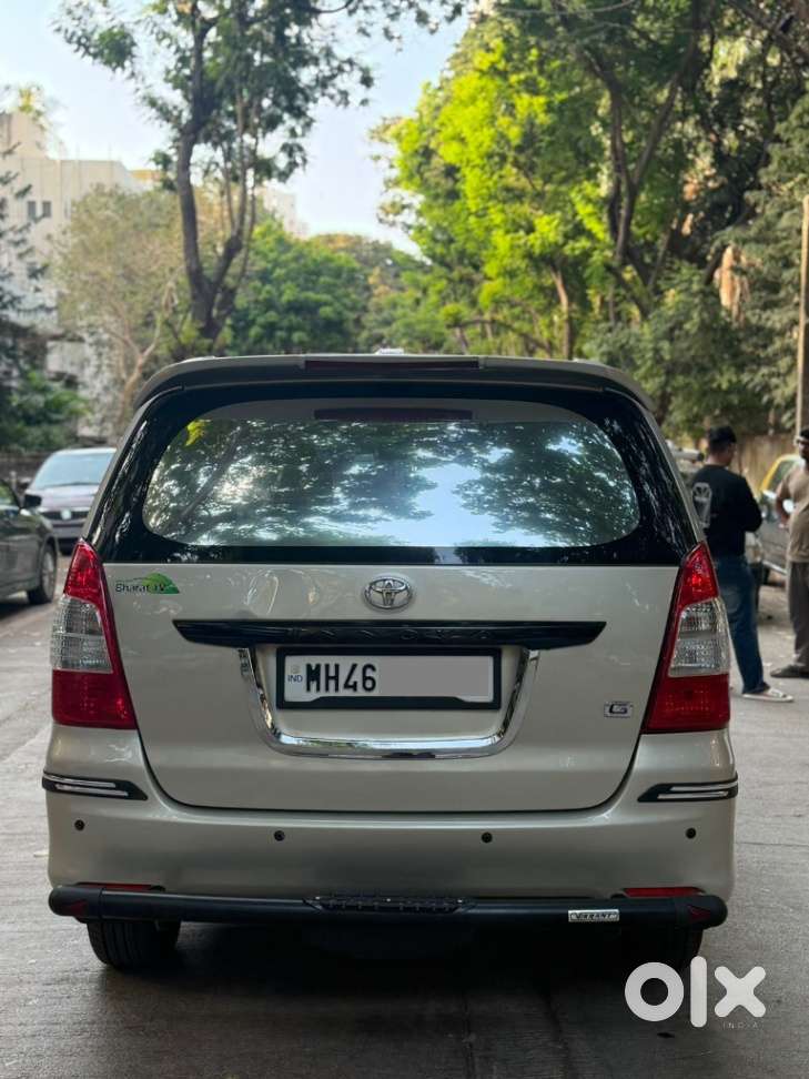 Toyota Innova 2.5 G (diesel) 7 Seater Bs Iv, 2015, Diesel