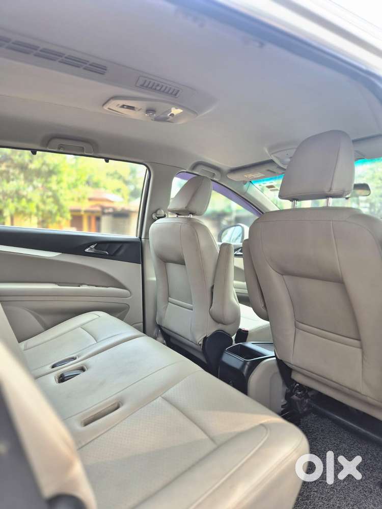 Mahindra Marazzo M6 8str, 2019, Diesel