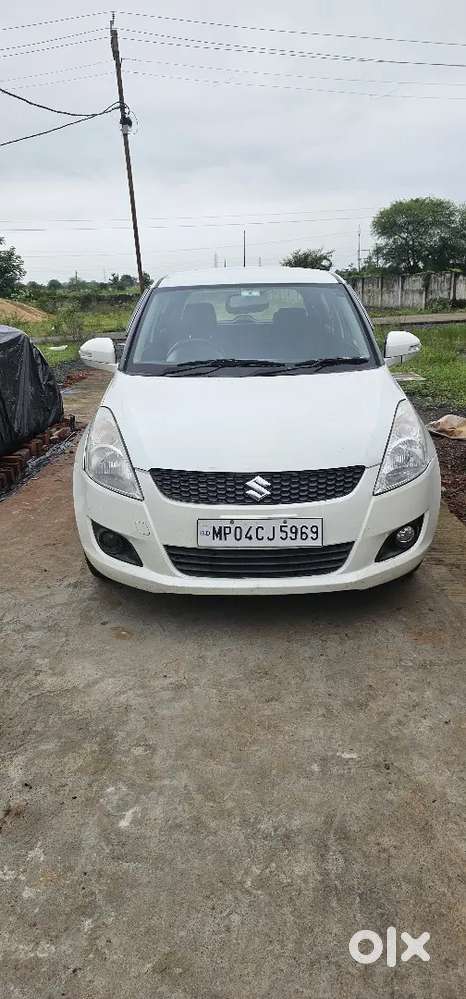 Maruti Suzuki Swift 2012 Diesel 76000 Km Driven
