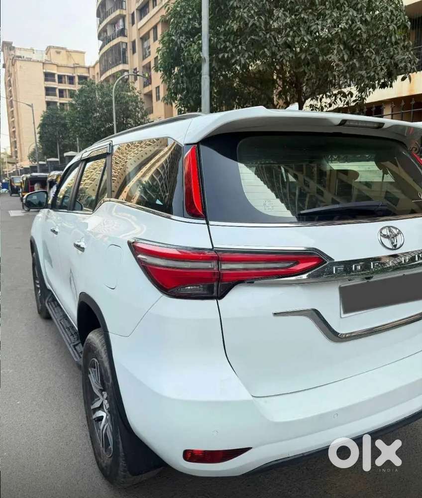 Toyota Fortuner Diesel 2025 4x2 Mt Vip Number