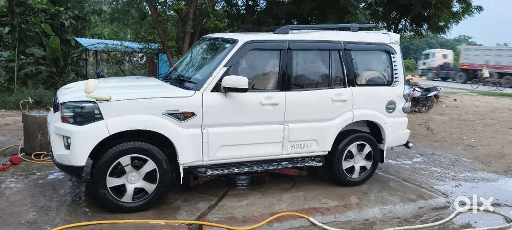 Mahindra Scorpio 2.2 2016